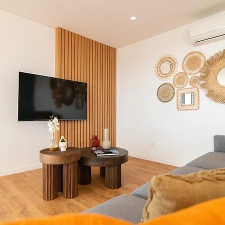 Priolo In - 5th Floor Понта-Делгада