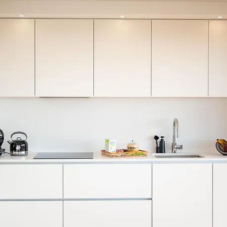 Priolo In - 5th Floor *