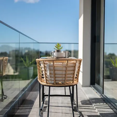 Priolo In - 5th Floor * Ponta Delgada (Sao Miguel)