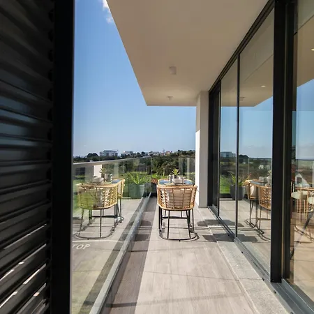 Priolo In - 5th Floor Apartment *