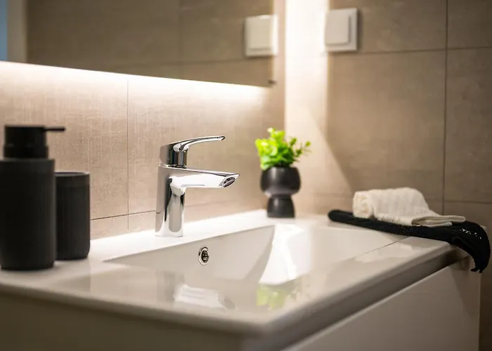 Priolo In - 5th Floor Apartment *